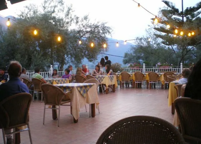 מלון דירות Ilios & 3*