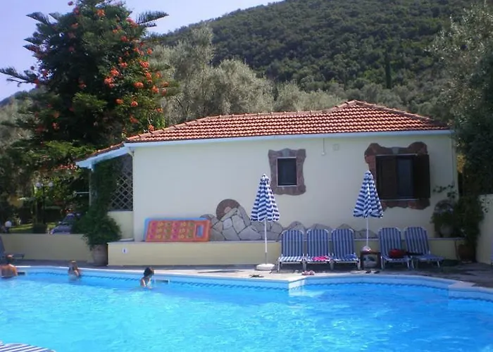 Ilios & Ξενοδοχείο με διαμερίσματα